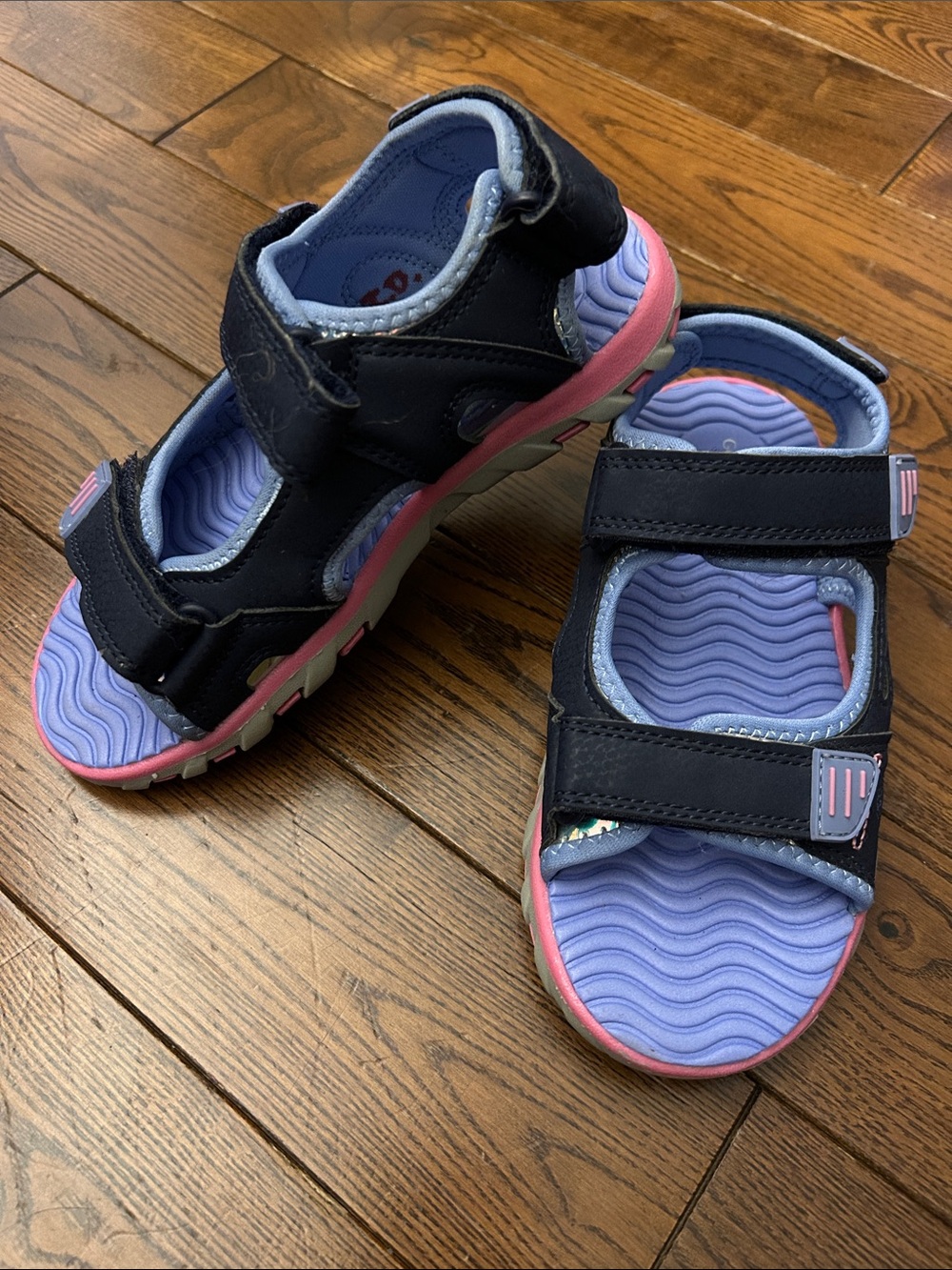 🔥 3/$25 - Girl’s Navy and Lavender Active Sandals with Pink Accents